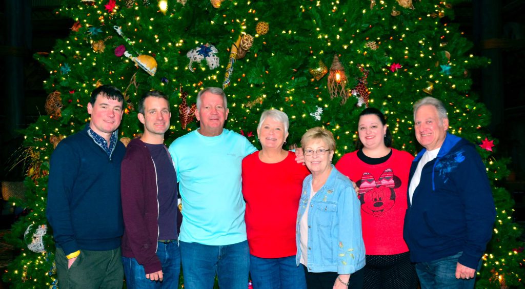 family christmas tree feature