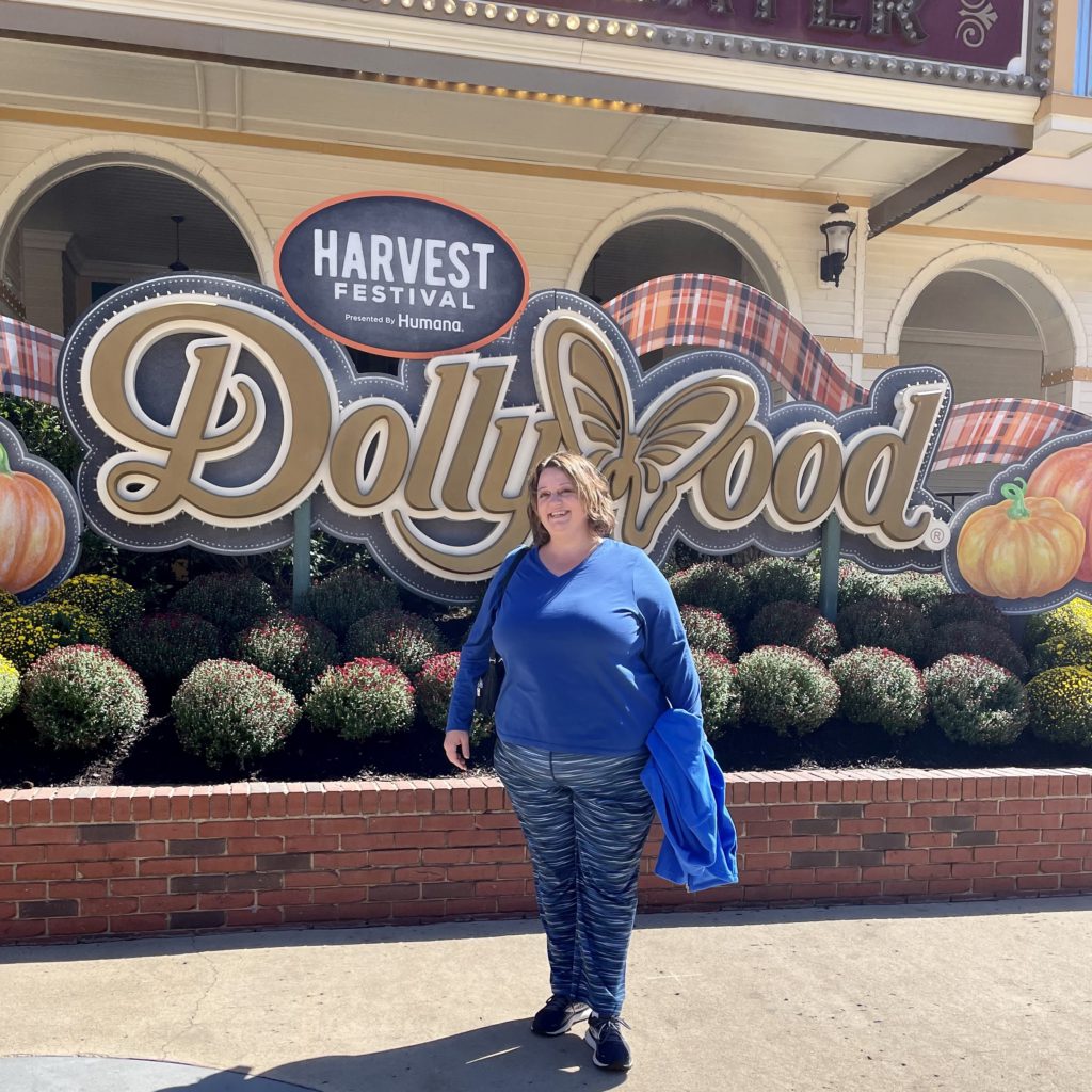 dollywood fall 2022 amanda